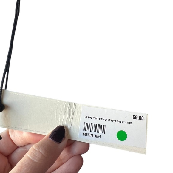 Sweet Cherry Pie Blouse NWT Quirky - Picture 4 of 5